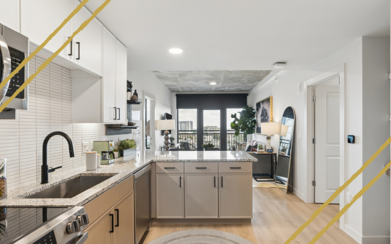 Aspire Reserve Luxury Student Living in College Station: Penthouse Kitchen
